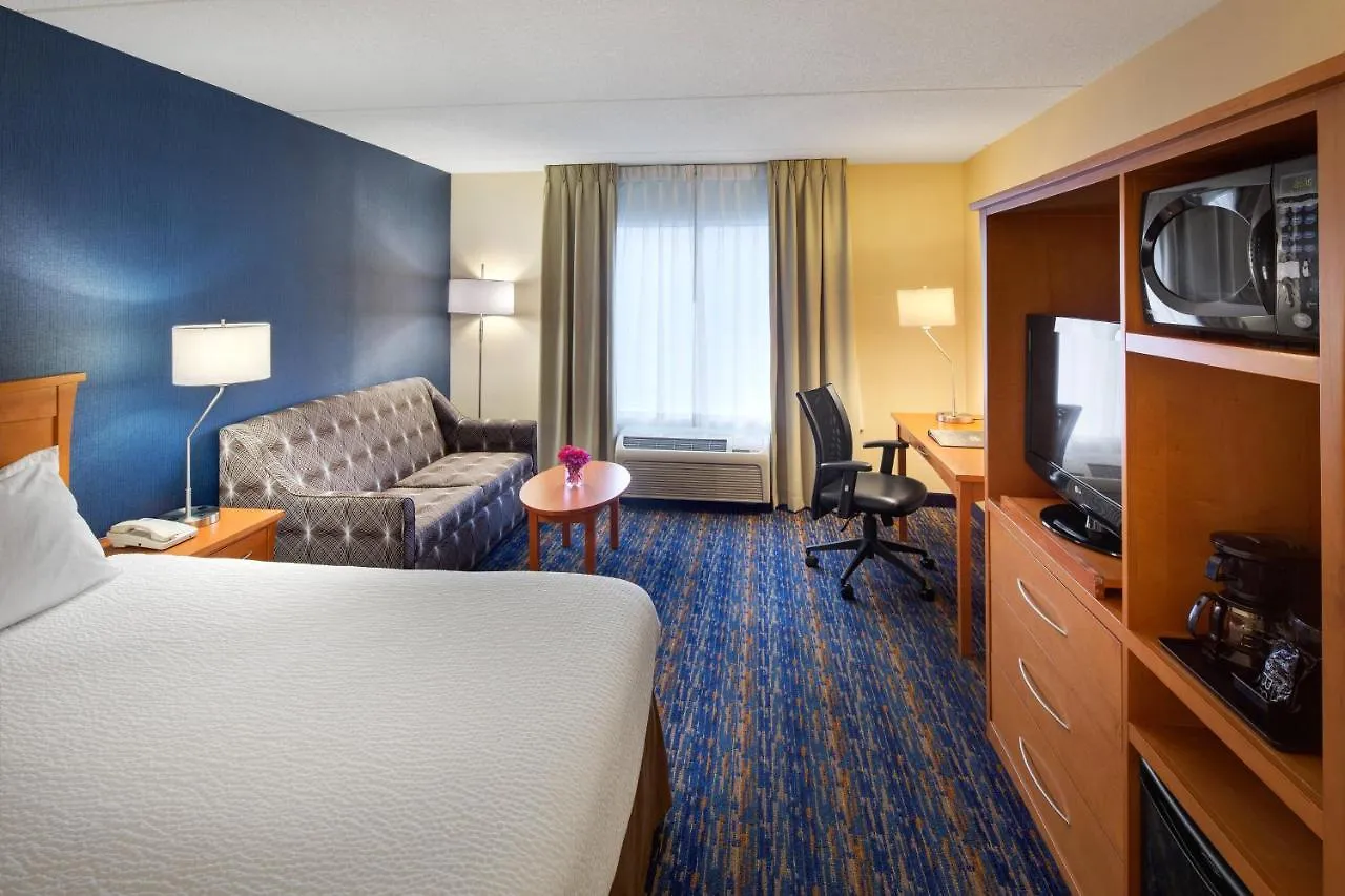 *** Hotel Fairfield Inn & Suites By Marriott Toronto Brampton Canada