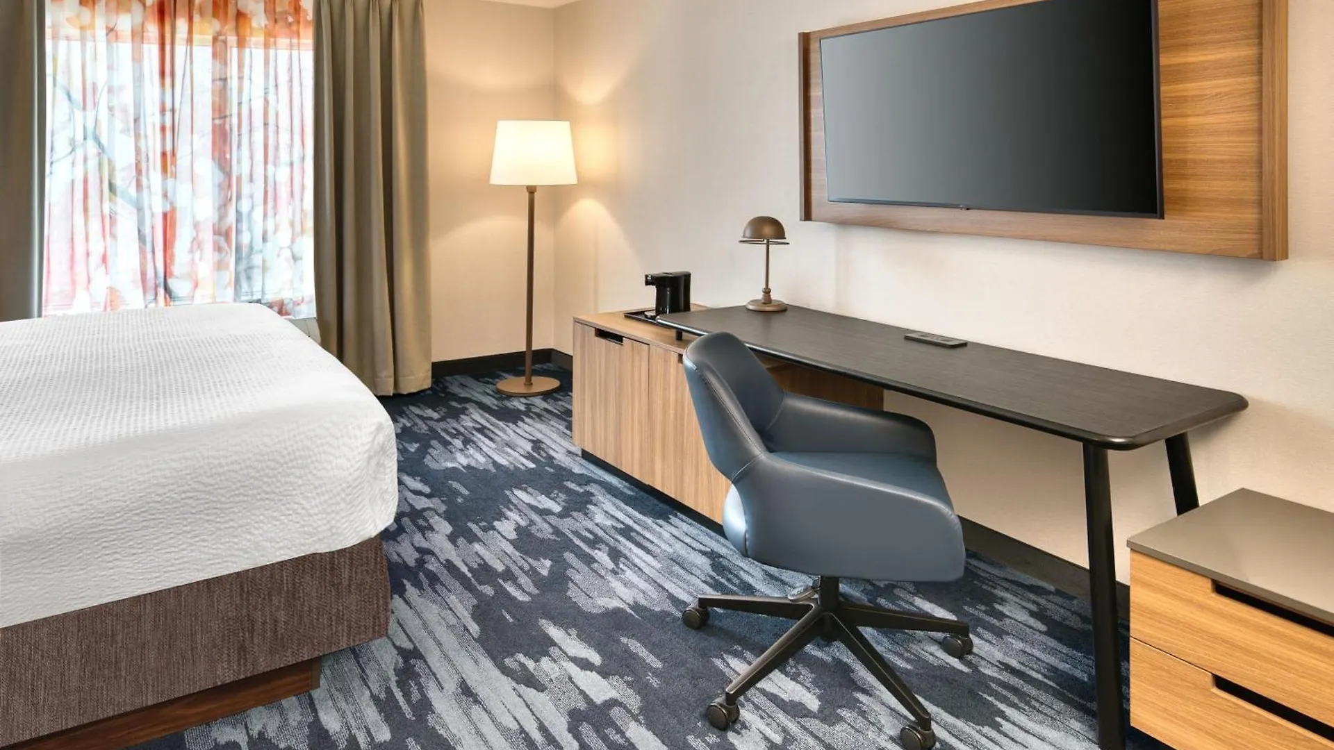 Hotel Fairfield Inn & Suites By Marriott Toronto Brampton