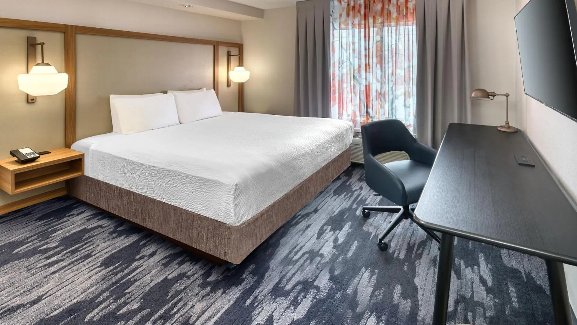 Fairfield Inn & Suites By Marriott Toronto Brampton