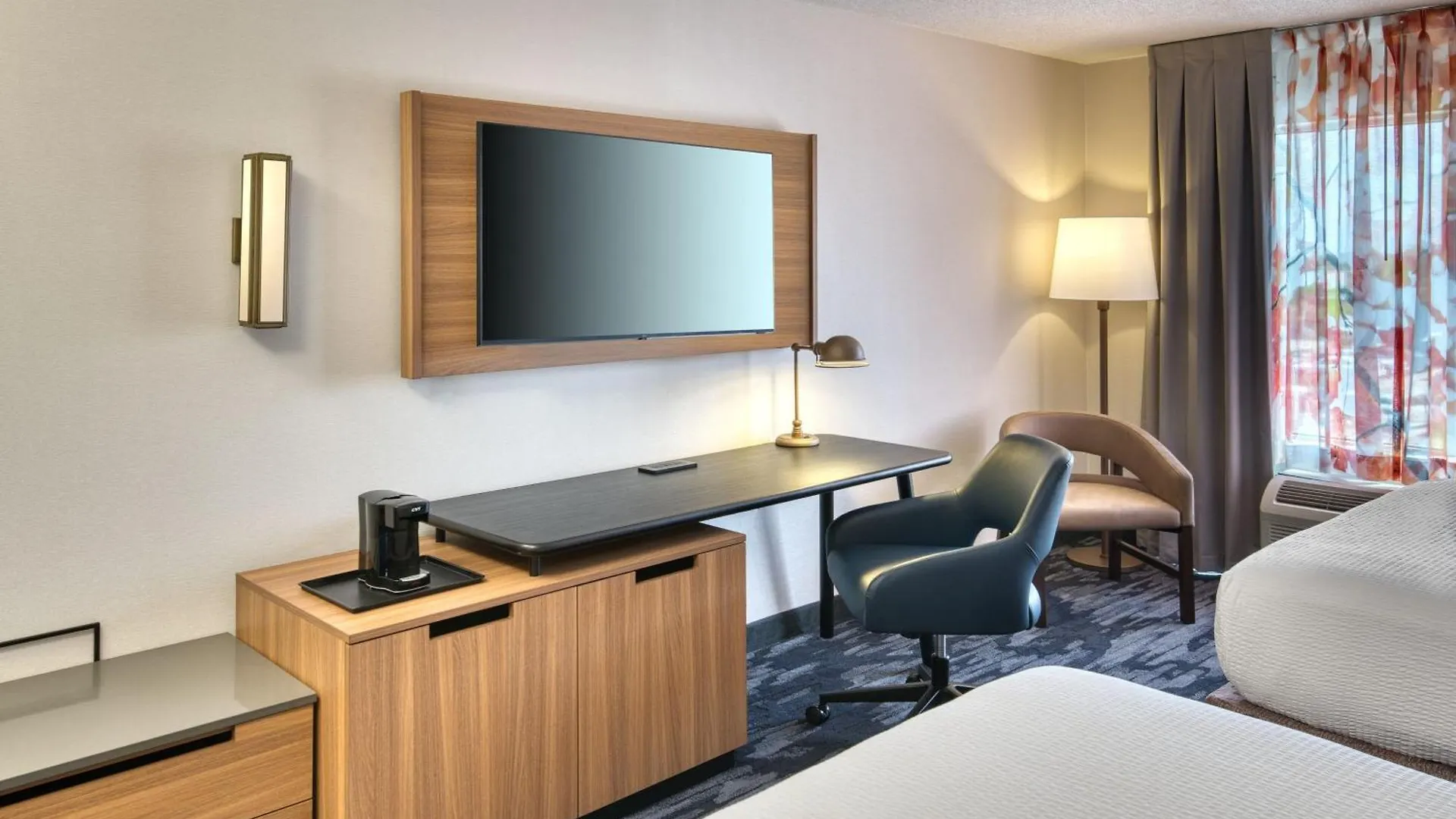 Fairfield Inn & Suites By Marriott Toronto Brampton