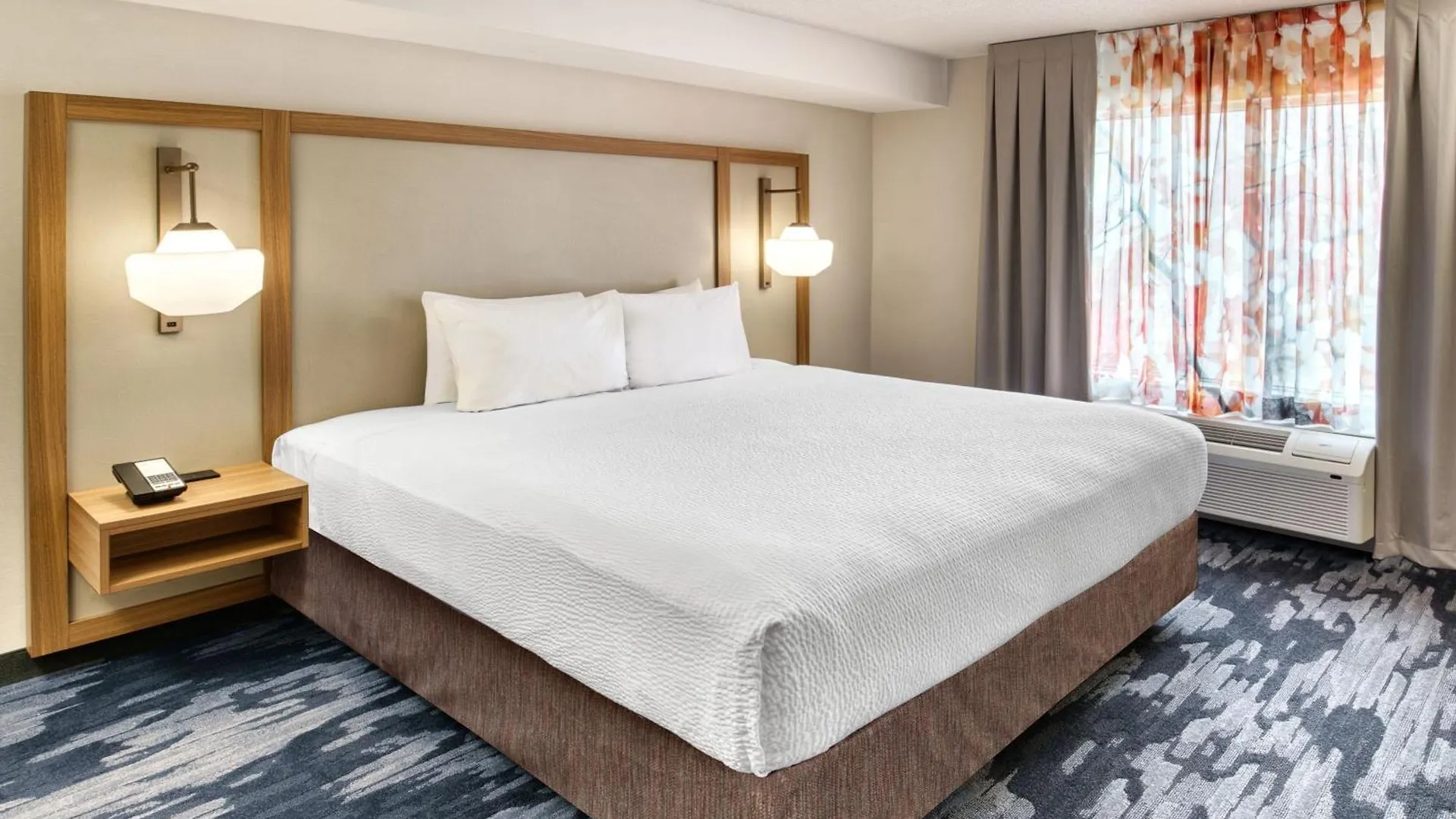 Fairfield Inn & Suites By Marriott Toronto Brampton Canada