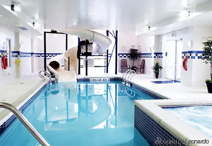 Hotel Fairfield Inn & Suites By Marriott Toronto Brampton