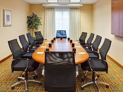 Hotel Fairfield Inn & Suites By Marriott Toronto Brampton